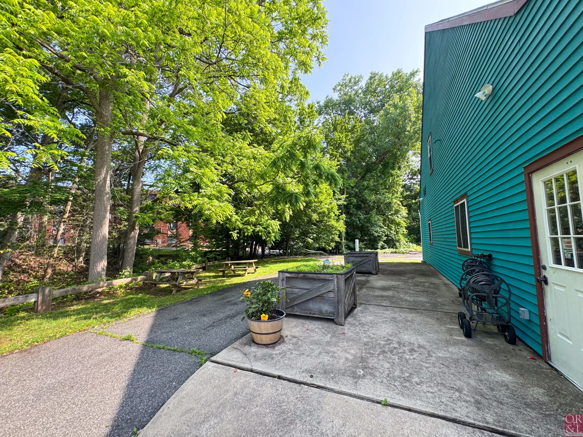 1320 E Main   Meriden 44.webp